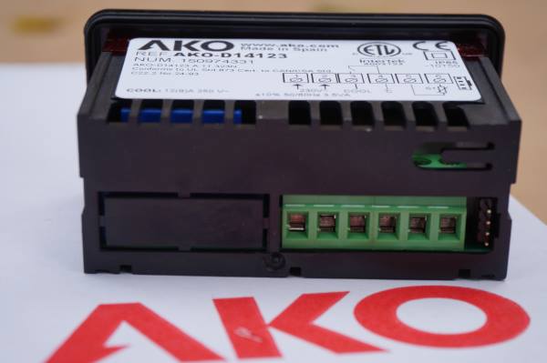 AKO-D14123 230v Digital Thermostat for Refrigeration