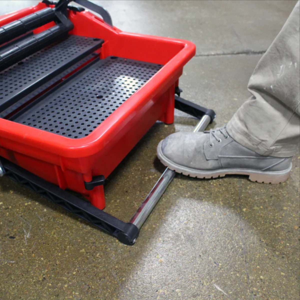 RTC Pedal Roller Hand Sponge for Grout