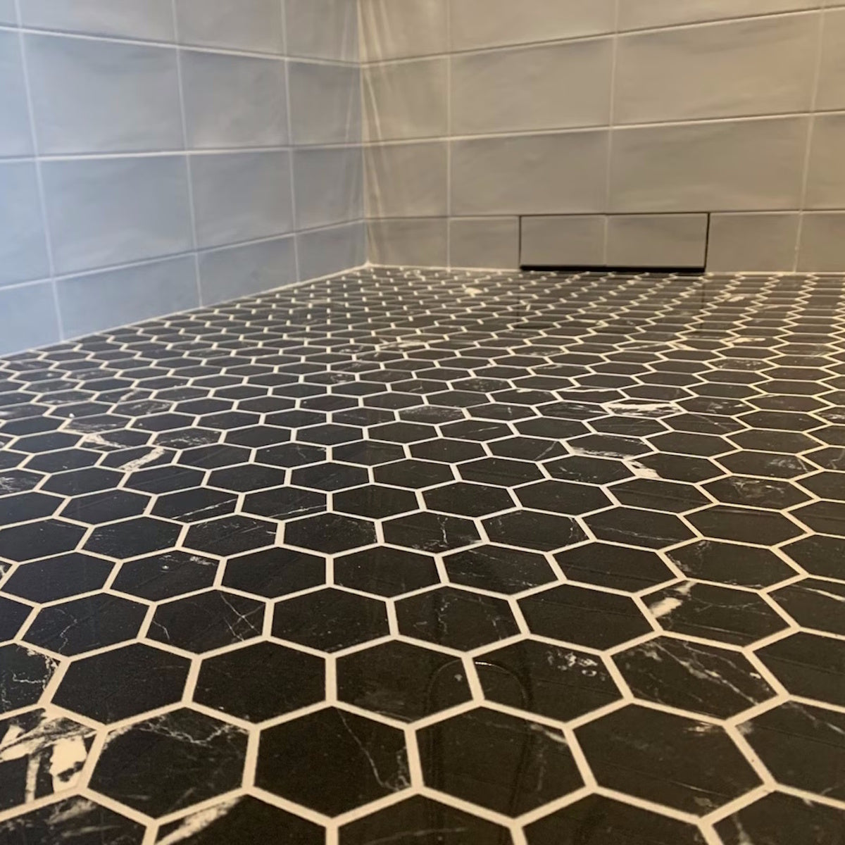 Recessed Linear Wall Drain Wall to Wall Flange Design | Drains Unlimited