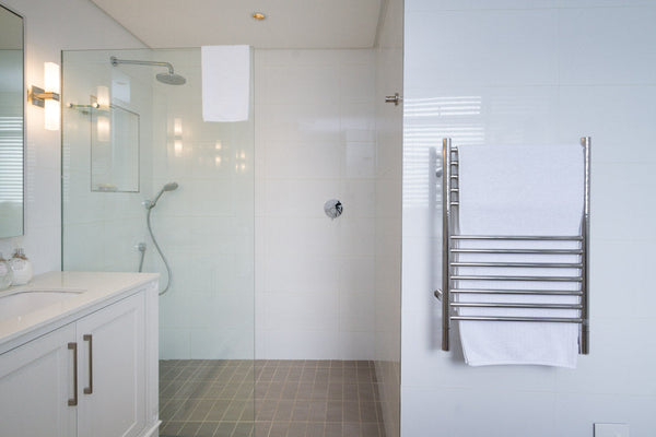 Polished Towel Warmer, Amba Jeeves E Straight, Hardwired, 12 Bars, W 21" H 31"