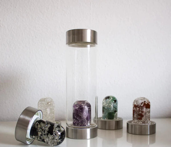 Gem Water Bottle, VitaJuwel ViA, Glass Bottle with GemPod Crystals - Focus